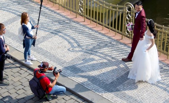 Learn how to start with best wedding photo editing tips